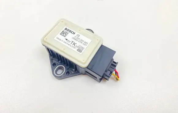 Honda CR-V ESP acceleration yaw rate sensor 0265005683 39960STKA01