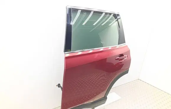 Subaru Forester SK Rear door