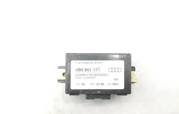 Audi A4 S4 B5 8D Alarm control unit/module 4B0951173