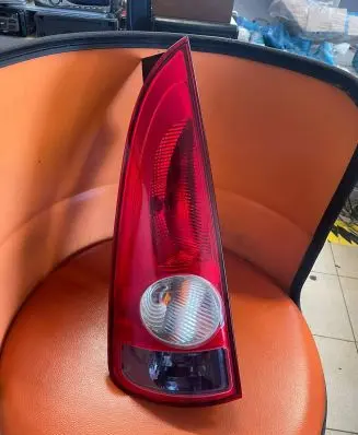 Renault Espace - Grand espace IV Rear/tail lights 8200027153