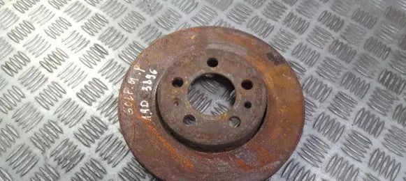Volkswagen Golf IV Front brake disc