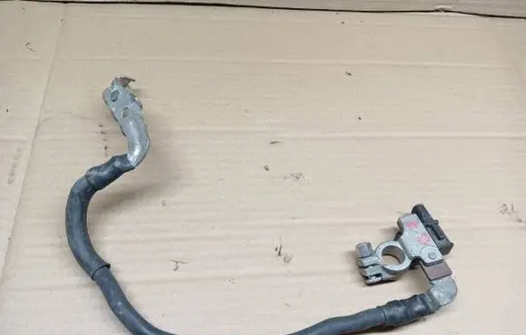 Volkswagen Golf VII Negative earth cable (battery) 5Q0915181C