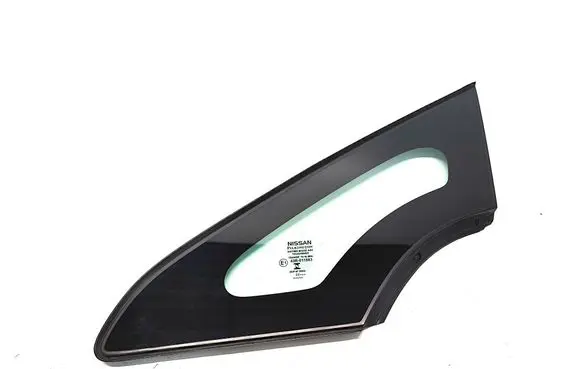 Nissan Leaf II (ZE1) Front triangle window/glass 768213NL0A