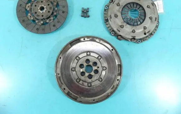 Citroen C4 Grand Picasso Dual mass flywheel 9673707580 IMPRK1342029
