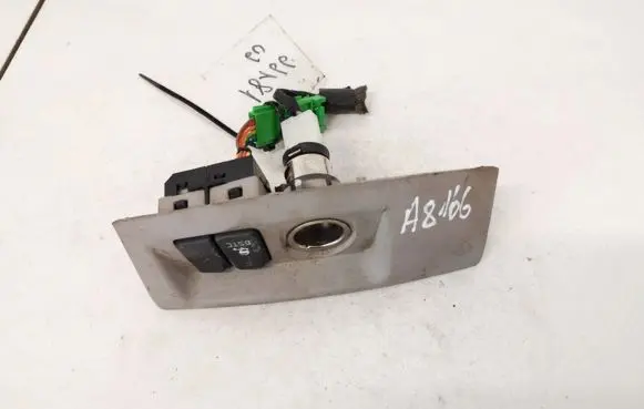 Traction control (ASR) switch