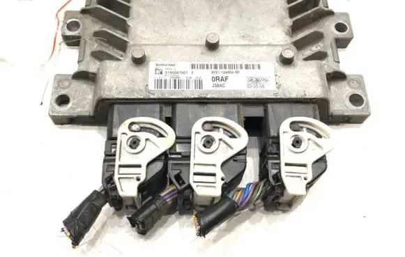 Ford Fiesta Engine control unit/module ECU 8V21-12A650-RF