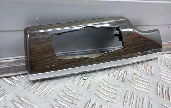 BMW 7 F01 F02 F03 F04 Dashboard glove box trim 9192351