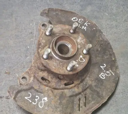 Subaru Outback Front wheel hub spindle knuckle