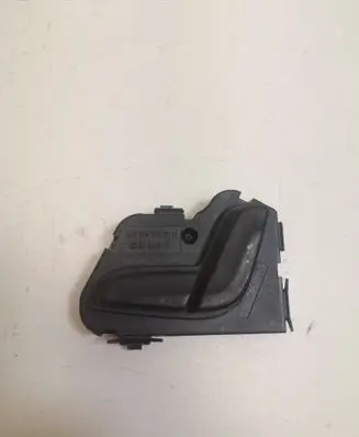 Mercedes-Benz C W204 Seat control switch A2048709010