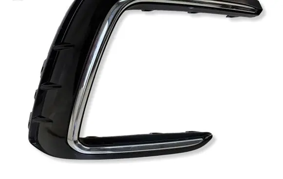 Volkswagen Tiguan Front bumper lower grill 5NA853666J