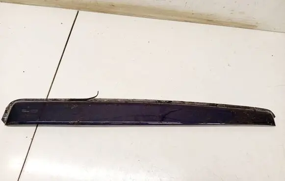 Lexus RX 300 Sliding door wind deflector 