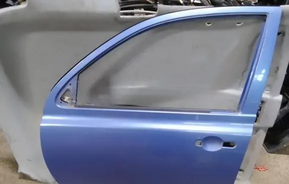 Nissan Micra Front door
