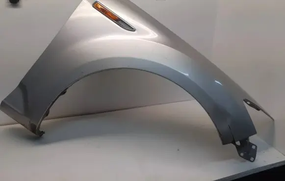 Ford Mondeo MK IV Fender