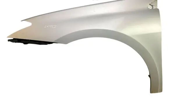 Renault Laguna III Fender