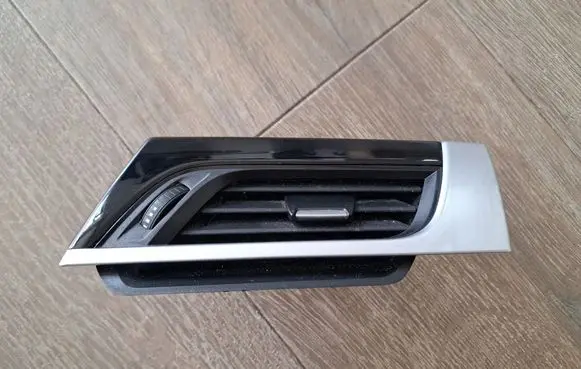 BMW X1 F48 F49 Dashboard air vent grill cover trim 9292740 9332241