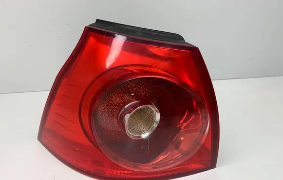 Volkswagen Golf V Rear/tail lights 1K6945095Q
