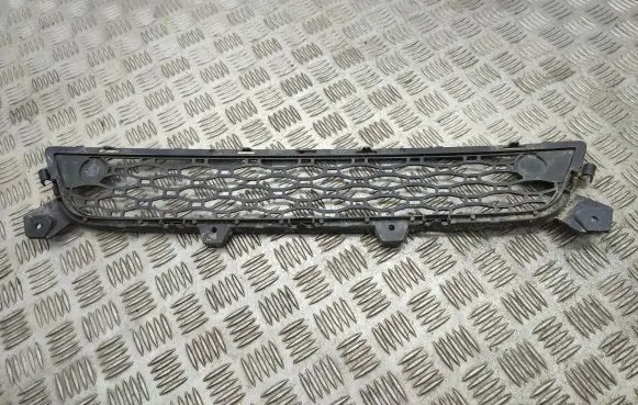 Volvo XC60 Front bumper lower grill 30763423