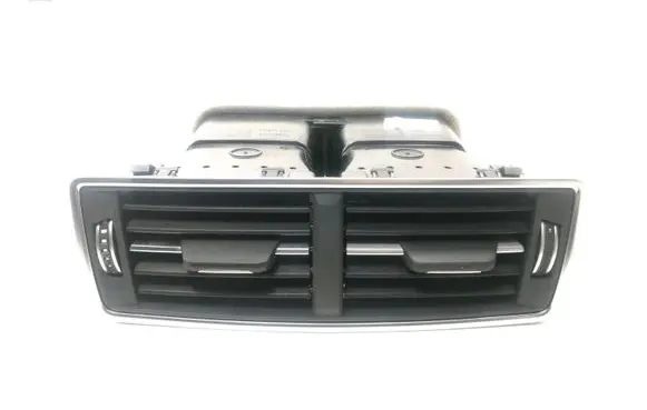 Rear air vent grill