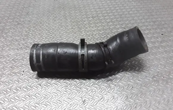 Volkswagen Golf IV Engine coolant pipe/hose