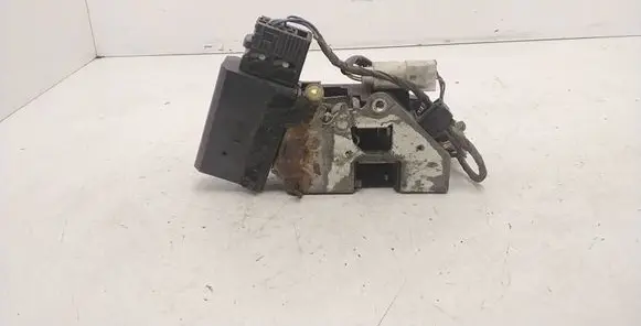 BMW 7 E38 Front door lock 40620751 8352165 6711
