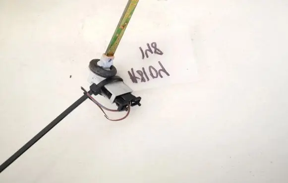 Volkswagen PASSAT B6 Interior temperature sensor 4b0820539