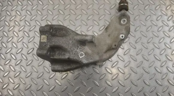 Infiniti Q50 Engine mounting bracket 000225204