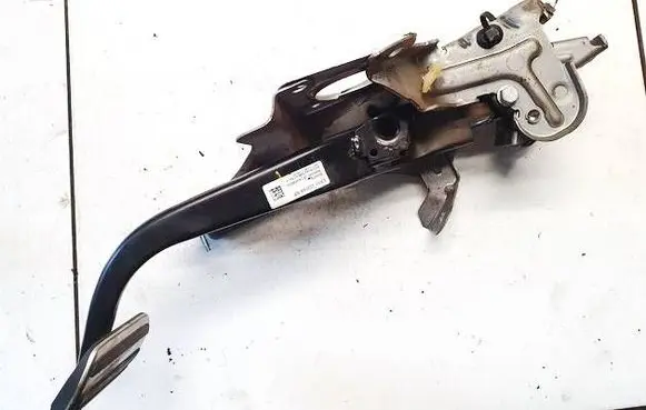 Ford Kuga III Brake pedal LX612D094SF