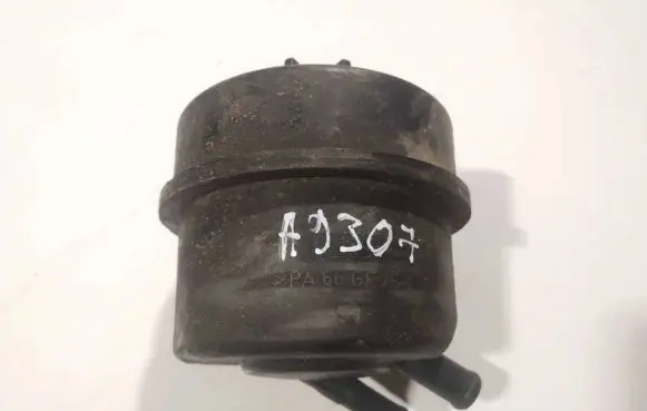 Iveco Daily 30.8 - 9 Power steering fluid tank/reservoir