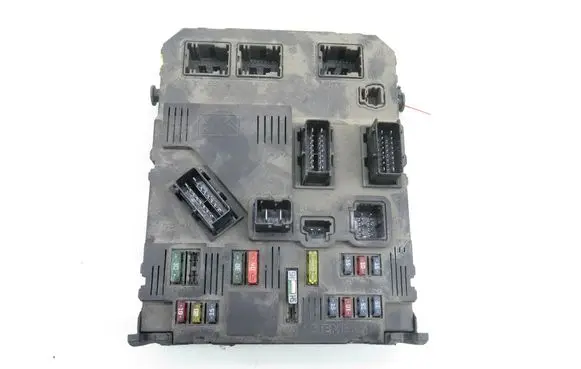 Citroen C3 Central body control module 9650585880
