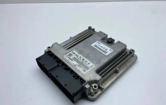 Audi A4 S4 B8 8K Engine control unit/module 04L906021BG 04L907309 0281030375