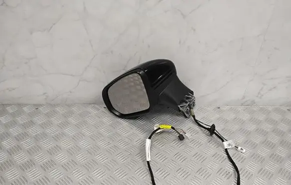 Front door electric wing mirror