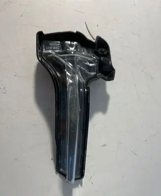 Chevrolet Corvette C8 Mirror indicator light 84574949