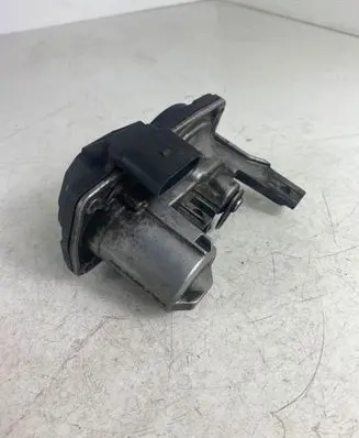 Volkswagen Golf VII Intake manifold valve actuator/motor 5Q0253691J