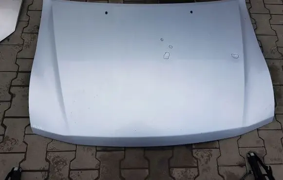Mitsubishi Pajero Engine bonnet/hood