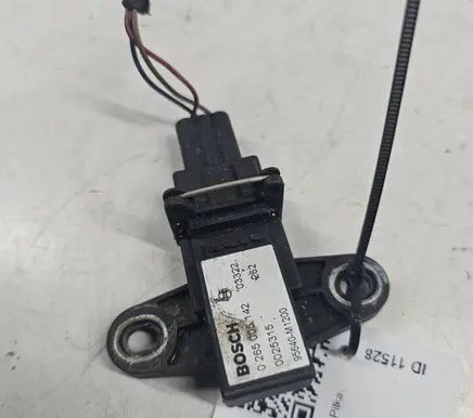 KIA Sorento ESP acceleration yaw rate sensor 95640M1200