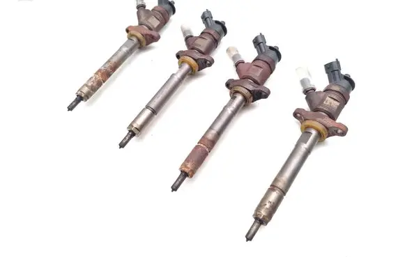 Citroen Berlingo Fuel injectors set 0445110311