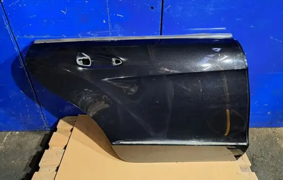 Mercedes-Benz CLS C218 X218 Rear door A2187320410 A2187321014