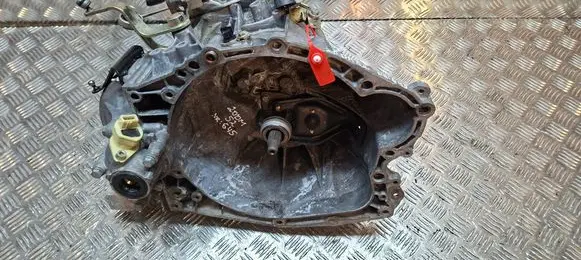 Peugeot Partner Manual 5 speed gearbox S26337645 20DM52