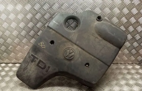 Volkswagen PASSAT B4 Engine cover (trim) 028103935C