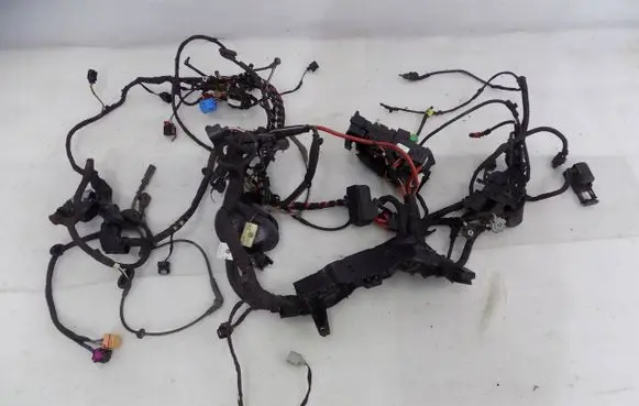 Volkswagen Golf VII Engine installation wiring loom 