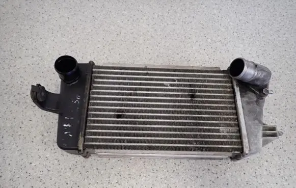 Suzuki Swift I Intercooler radiator 