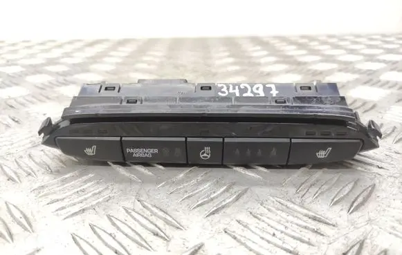 Hyundai i20 (GB IB) A set of switches 93700C8000