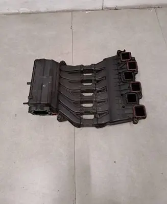 Skoda Superb B6 (3T) Intake manifold 03H133201N 03H133203L