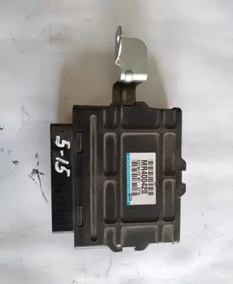 Mitsubishi Pajero ABS control unit/module MR400420