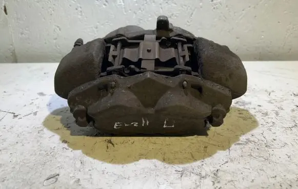 Mercedes-Benz E W211 Front brake caliper