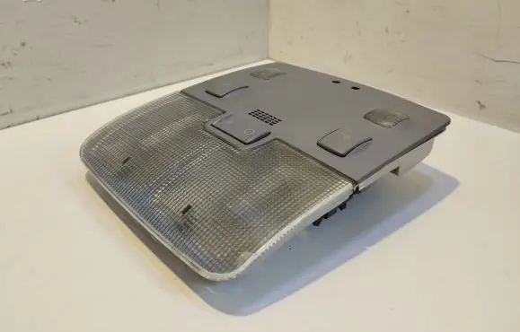 Audi A4 S4 B5 8D Front seat light 8D0947111