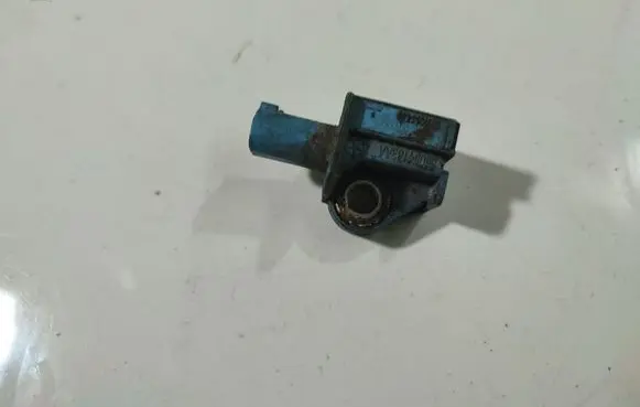 Fiat Freemont Airbag deployment crash/impact sensor 56054134A