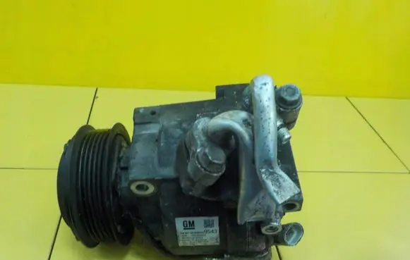 Opel Mokka Air conditioning (A/C) compressor (pump) 95369543