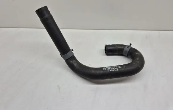 Porsche Cayenne (92A) Engine coolant pipe/hose 7P5815987