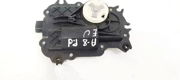 Audi A8 S8 D3 4E Front door lock 4E0837059 SW0606